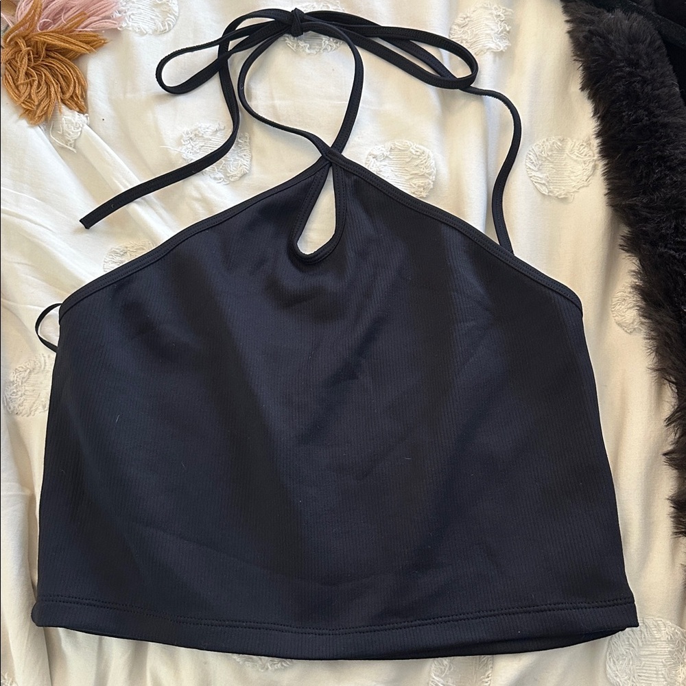 Zara black keyhole crop top size large - Picture 3 of 4